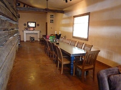 Six Shooter - VIP room